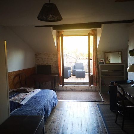 Chambres Avec Salle De Bains Et Cuisine En Centre Ville Argenton Sur Creuse Kültér fotó